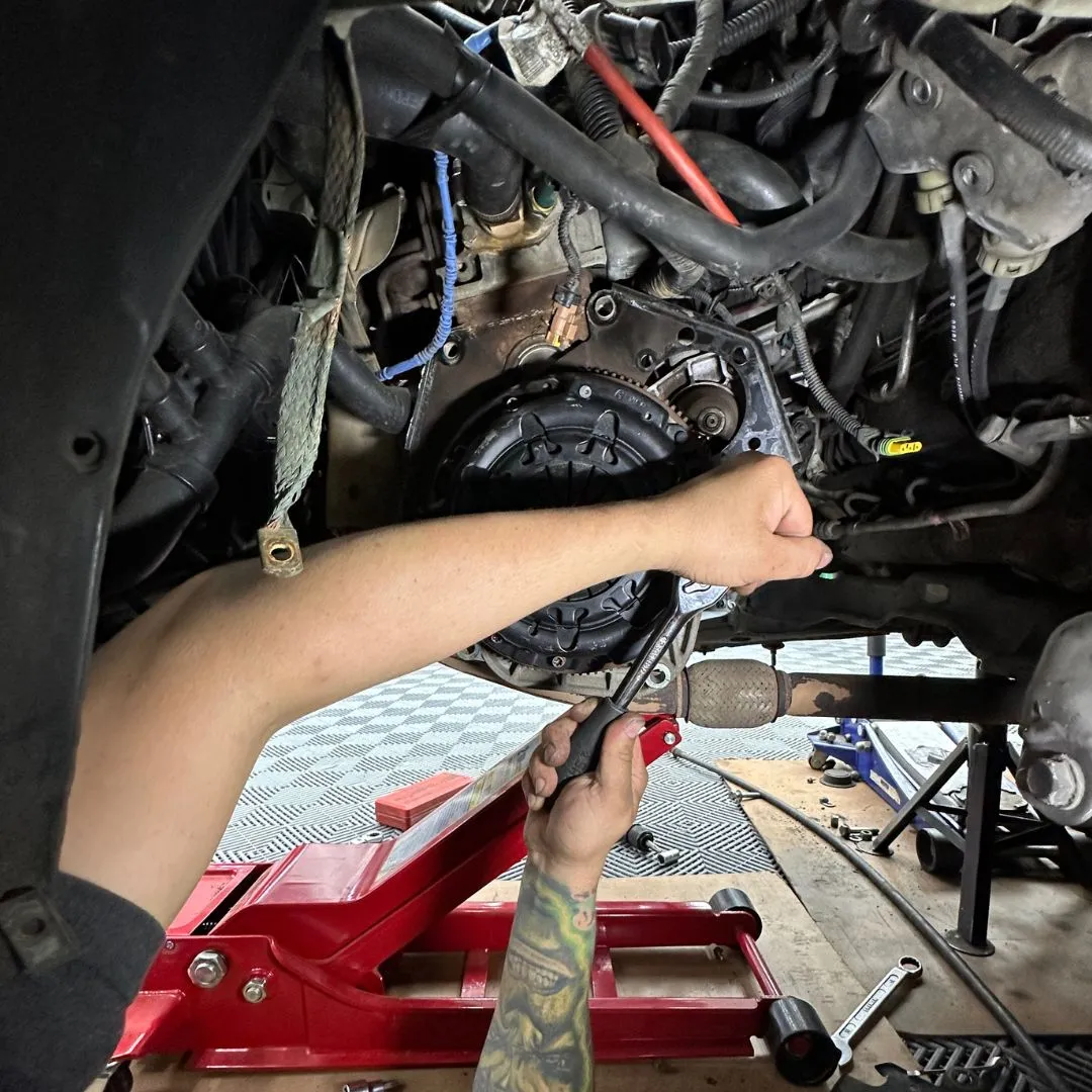Trabajo de mecánica en ADM TEAM