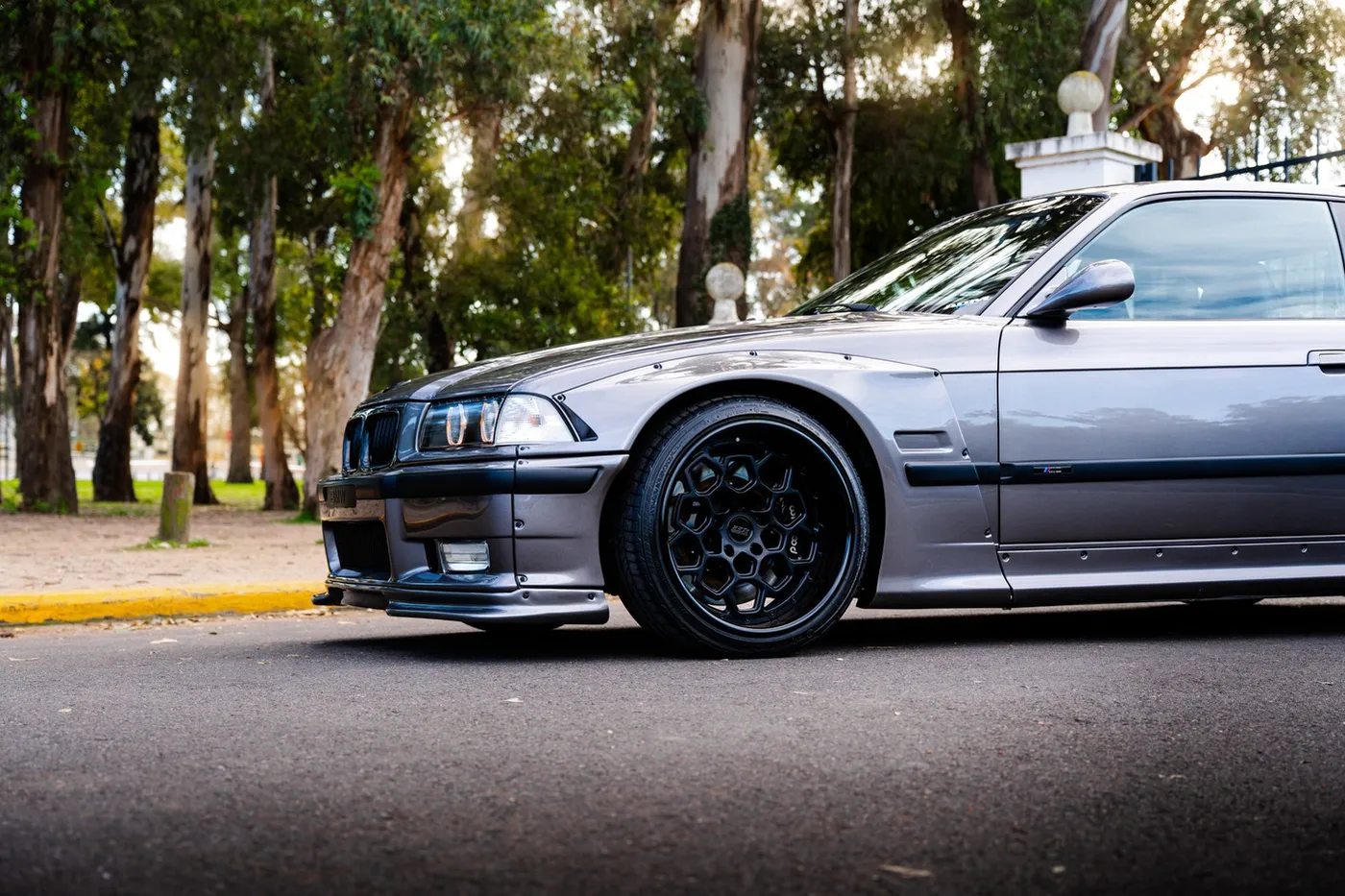BMW M3 E36 restaurado por ADM TEAM