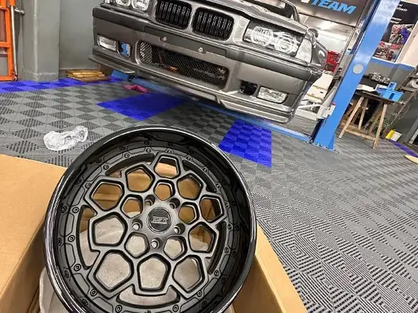 BMW M3 E36 en proceso en el taller de ADM TEAM — foto 11
