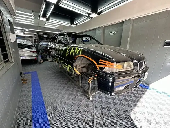 BMW M3 E36 en proceso en el taller de ADM TEAM — foto 2