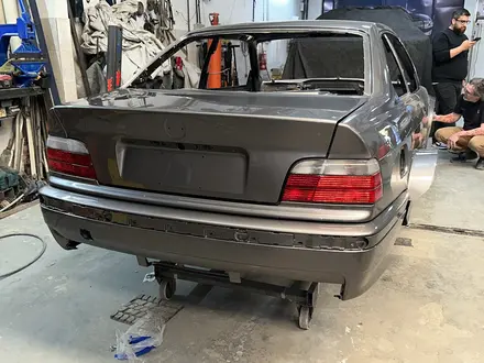 BMW M3 E36 en proceso en el taller de ADM TEAM — foto 22