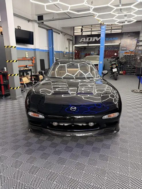 Mazda RX-7 terminado en ADM TEAM — foto 4